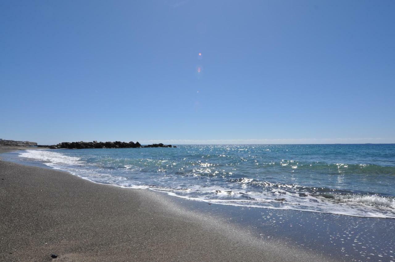 On The Beach Ierápetra エクステリア 写真